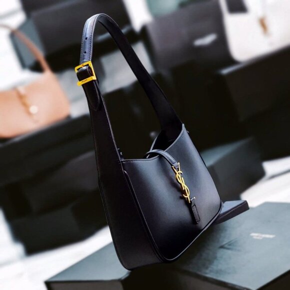 YSL HOBO BAG IN SMOOTH LEATHER NOIR - Picture 2 of 7